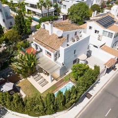 Luxury 4 Bedroom Villa with Private Pool Marbella