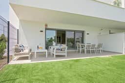 Corner property-free parking-Pool-close to beach - Acgua Garden B-1-BA - Image 5