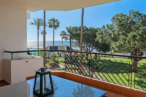 Sea View * Pool view * Beach Front * 25m to beach - Image 1